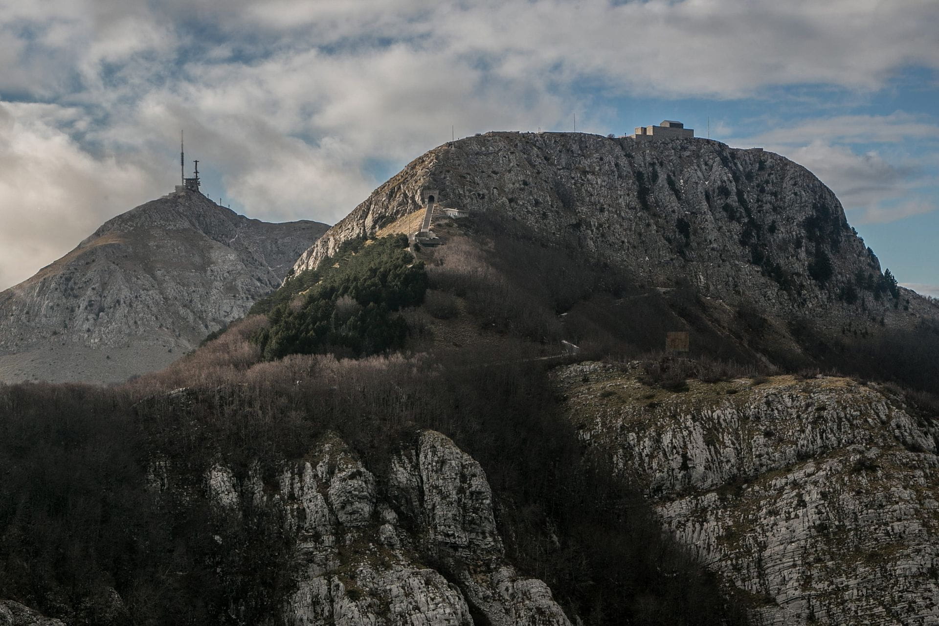 1. Boka nevjesta Jadrana, sa Vrmca i Lovćena
